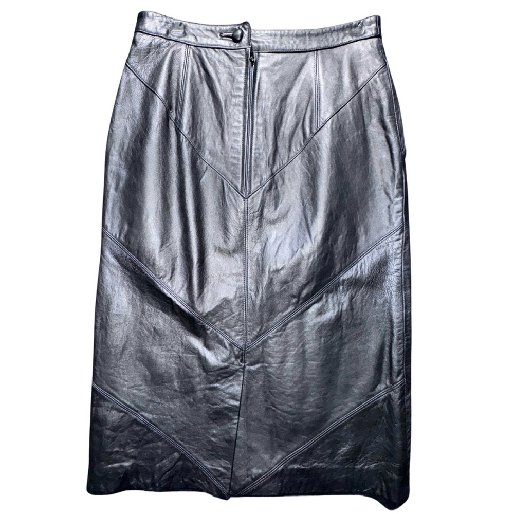Elegant Black Leather Skirt